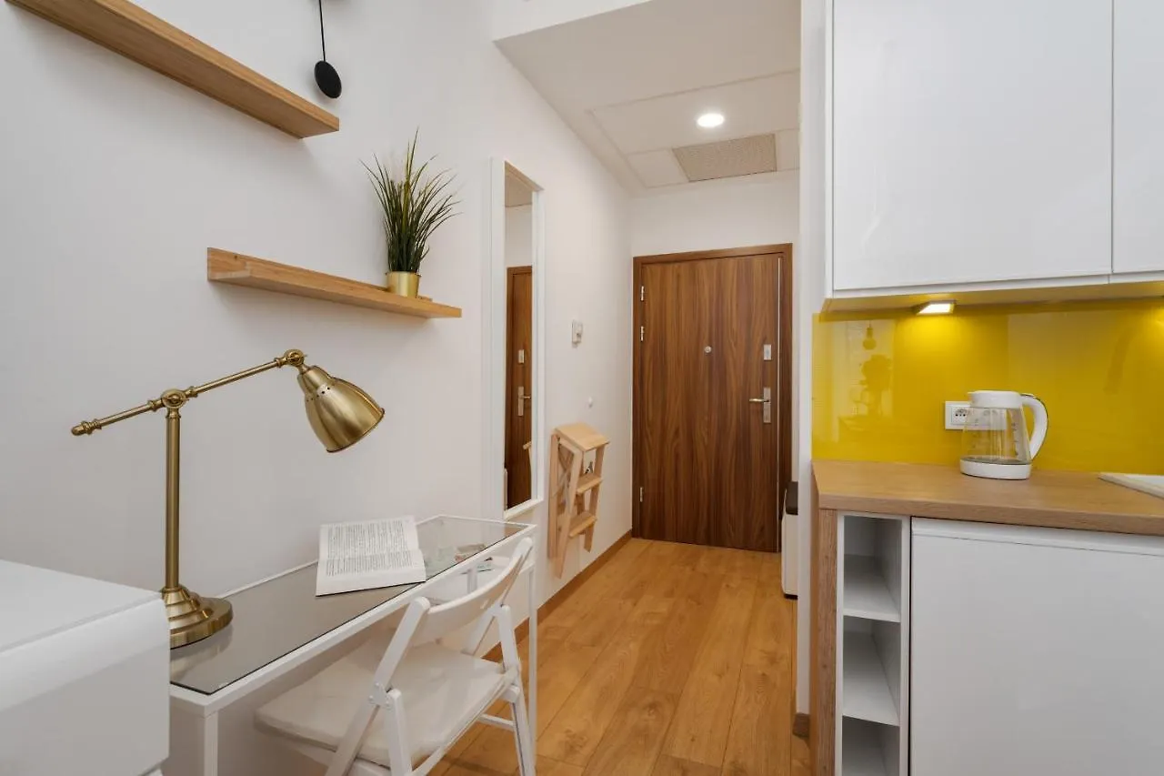 Marina Na Grobli Studio Apartments By Noclegi Renters Vratislav